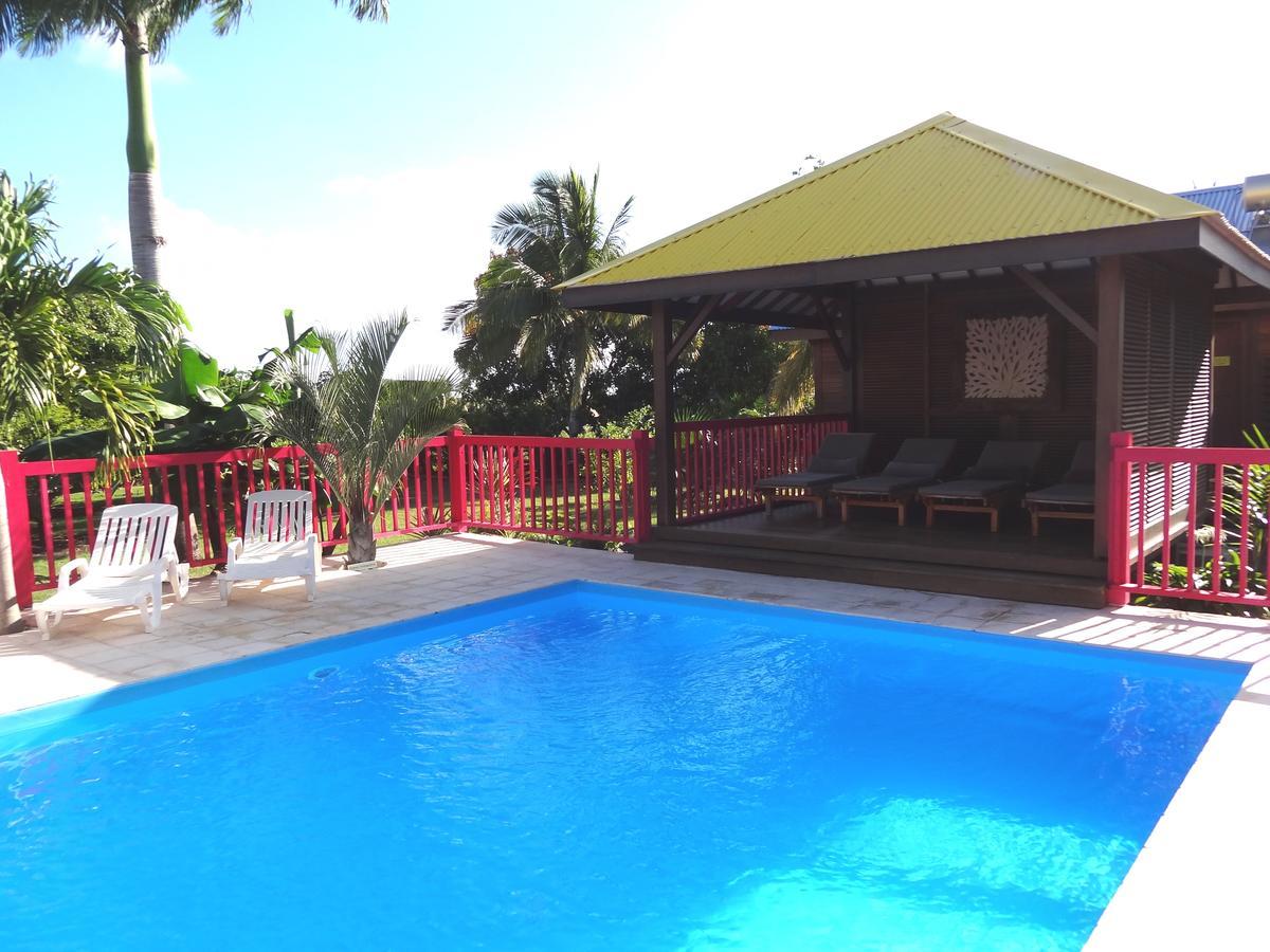 Domaine Saint Francois Hotel Buitenkant foto