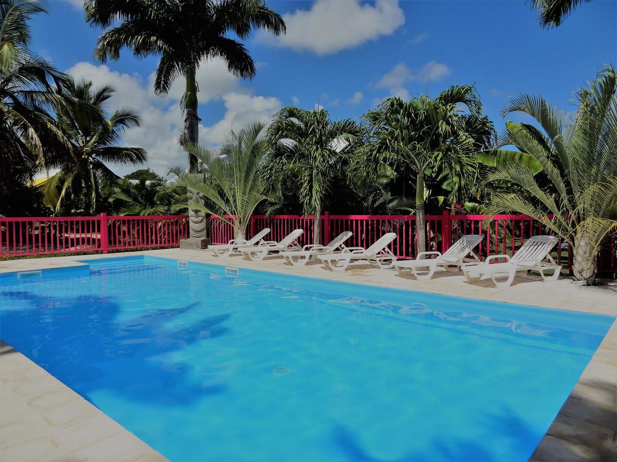 Domaine Saint Francois Hotel Buitenkant foto