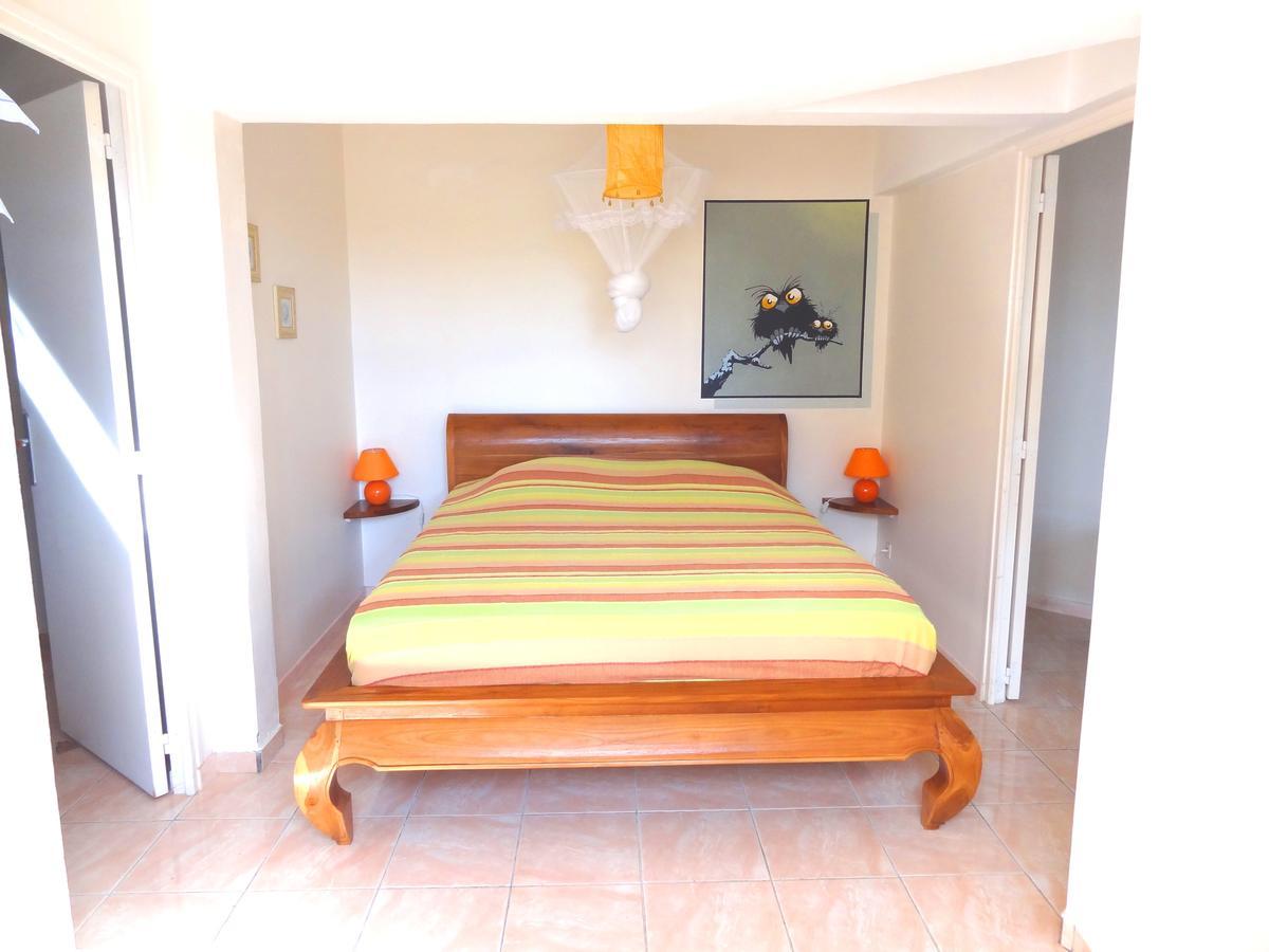 Domaine Saint Francois Hotel Buitenkant foto