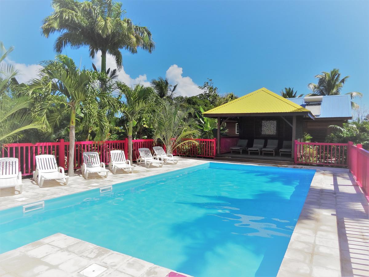 Domaine Saint Francois Hotel Buitenkant foto