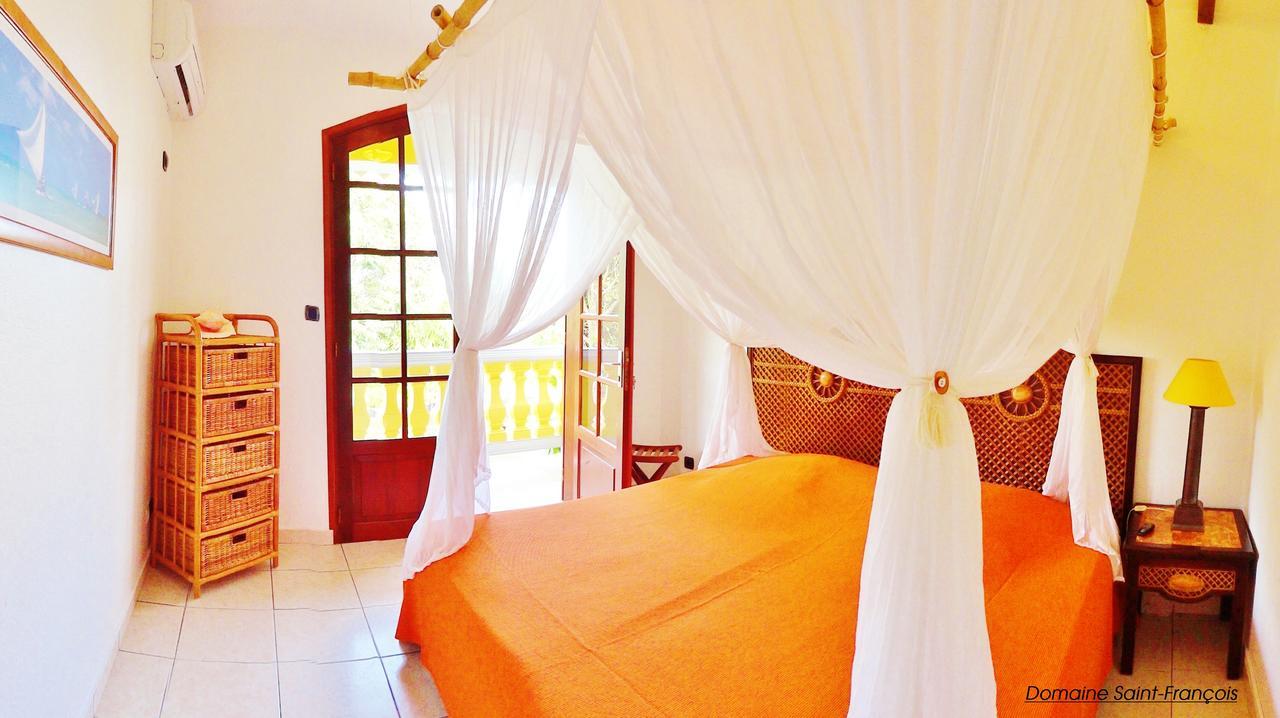 Domaine Saint Francois Hotel Buitenkant foto